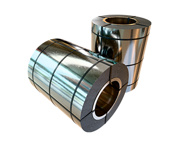 rollo de lamina ternium 1 Dos rollos de acero galvanizado con acabado brillante y flejados, sobre fondo recortado