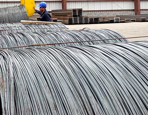 Acercamiento a rollos de Alambron