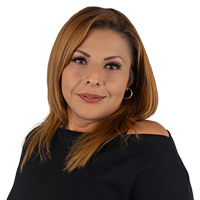 Ejecutiva de ventas Priscila Hernández - Aceros Torices