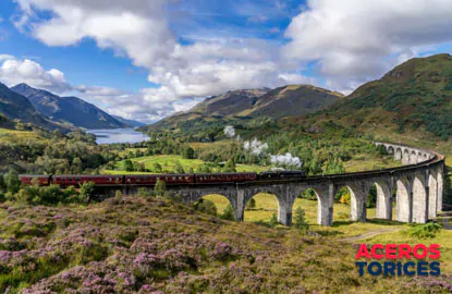 Viaducto de Glenfinnan en Escocia